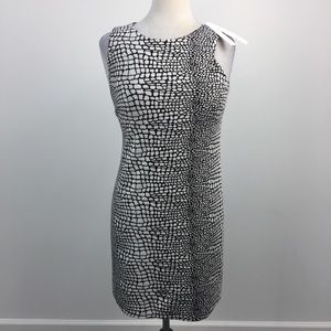 AQUA B&W Snake Print Crewneck Sleeveless Dress